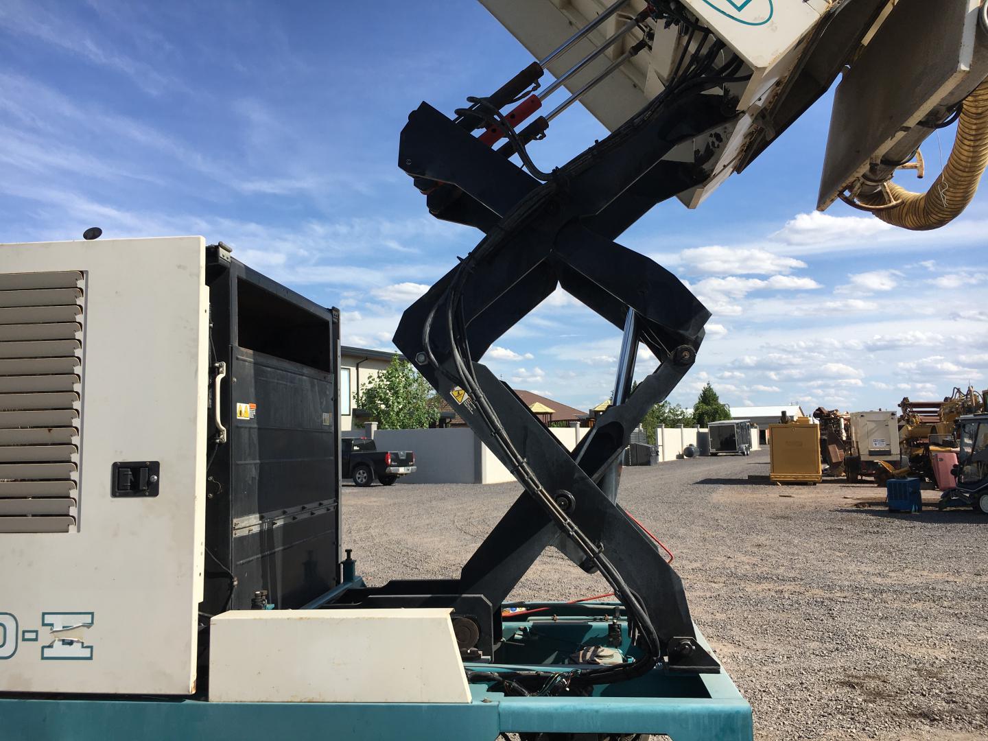 ./imagenes/INVOICE/2019/16462/BARREDORA TENNANT 830-II (40).JPG